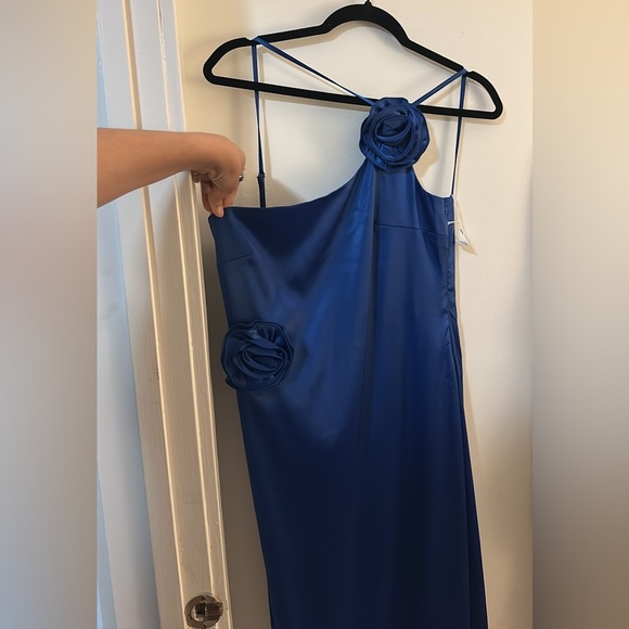 NWT Blue Satin Dress Open Back One Shoulder with Floral Rose Details - Picture 3 of 9